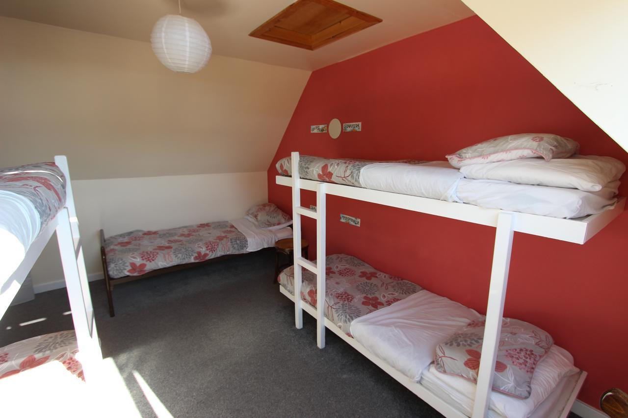 Skye Backpackers Hostel Kyleakin Εξωτερικό φωτογραφία